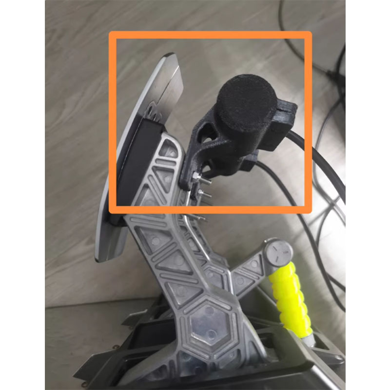 لدواسة Thrustmaster tlcm محاكا - مراجعة Racing Pedal Set وسعره
